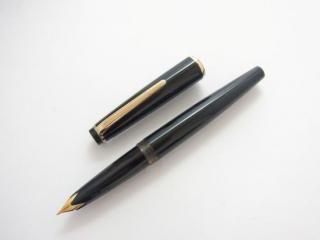 PE925□モンブラン ＃620 万年筆 吸入式 レトロ 菱形窓 PE925□モンブラン ＃620 万年筆 吸入式 レトロ 菱形窓