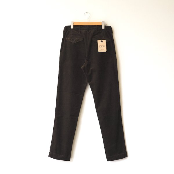 <img class='new_mark_img1' src='https://img.shop-pro.jp/img/new/icons14.gif' style='border:none;display:inline;margin:0px;padding:0px;width:auto;' />WORKERS / Officer Trousers Slim, Type 3 / Dark Brown Corduroy