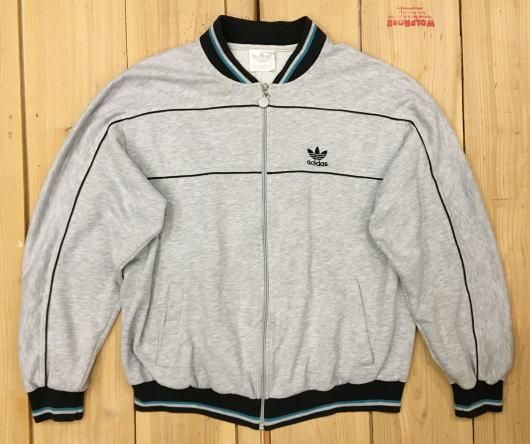 adidas トラックジャケット　90s