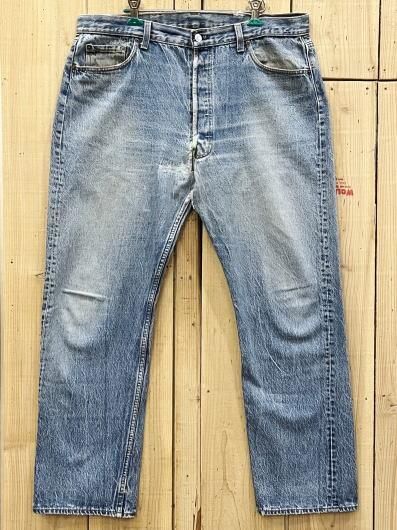 リーバイス501 古着 LEVIS501 ダメージジーンズ 80S ハチマル リーバイス501 古着 LEVIS501 ダメージジーンズ 80S ハチマル