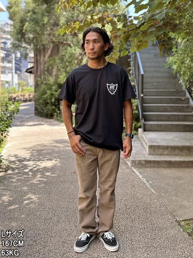 HTC × スタンダードカリフォルニア Tシャツ 黒 HTC × Standard HTC × スタンダードカリフォルニア Tシャツ 黒 HTC × Standard