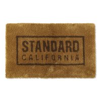 ɥե˥ ١ 饰 Standard California Box Logo Rug ޥå