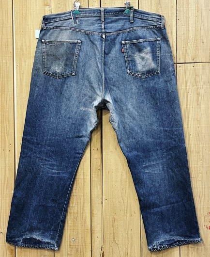 ビンテージ リーバイス501 赤耳 66前期 大きいサイズ 古着 W47 ビンテージ リーバイス501 赤耳 66前期 大きいサイズ 古着 W47