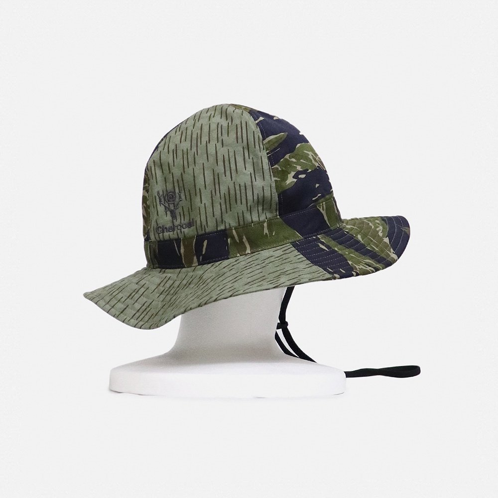 〈South2 West8（サウスツー ウエストエイト）〉別注 Crusher Hat Camo - Charcoal TOKYO Online  Store