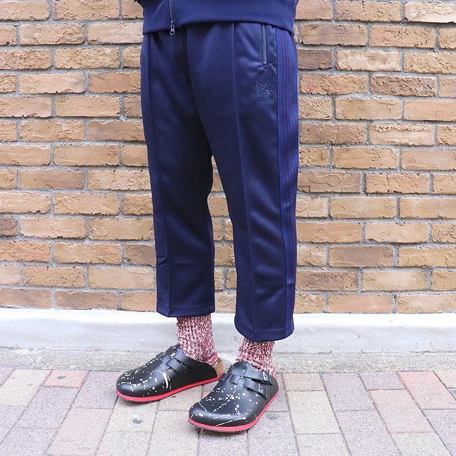 〈Needles（ニードルズ）〉別注 Cropped Track Pants - Charcoal TOKYO Online Store