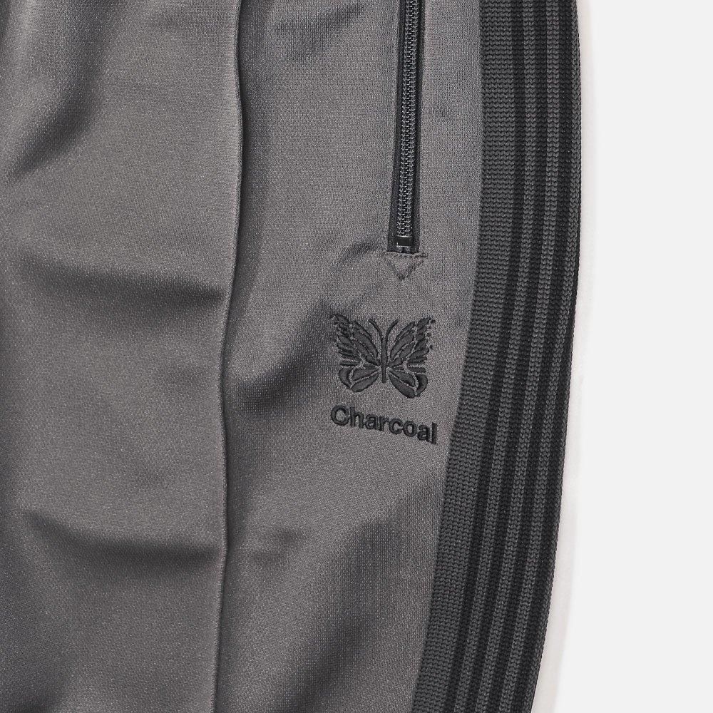Needles(ニードルズ)〉 別注 Track Pant Shorts - Charcoal Needles(ニードルズ)〉 別注 Track Pant Shorts - Charcoal