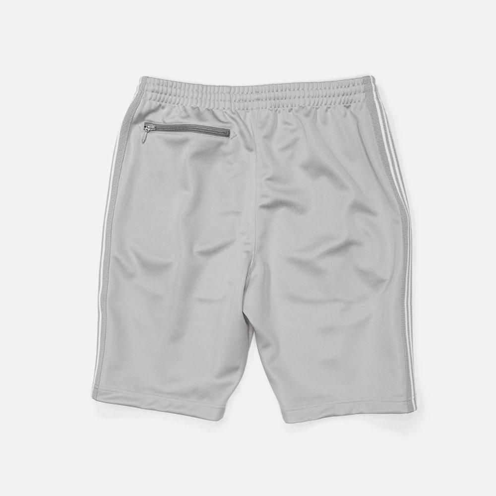 Needles(ニードルズ)〉 別注 Track Pant Shorts - Charcoal Needles(ニードルズ)〉 別注 Track Pant Shorts - Charcoal