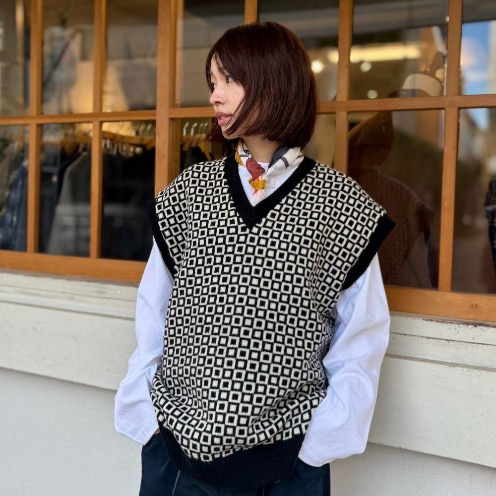 Needles（ニードルズ）〉 Shetland knit Vest - Charcoal TOKYO Online