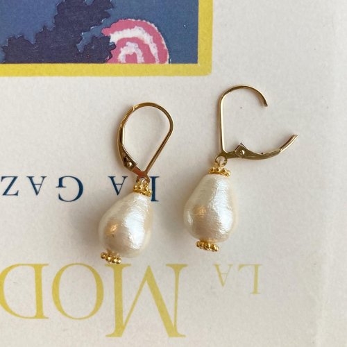 Cotton pearl drop Frenchhook pierce/earring