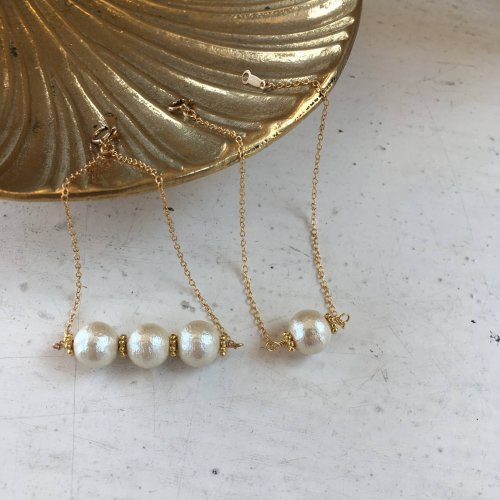 Cotton pearl bracelet
