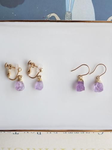 Rough rock charm short pierce/earring (Amethyst) 
