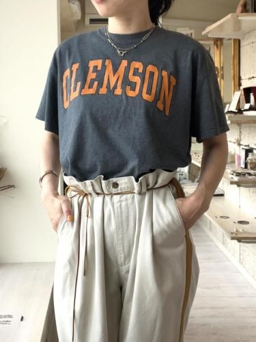 Remake
Back open tee
Charcoal