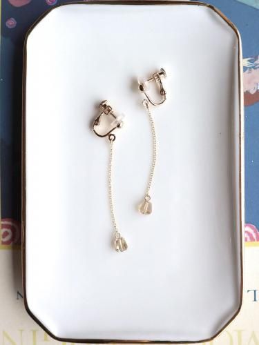 Champagne color quartz tumble long earring