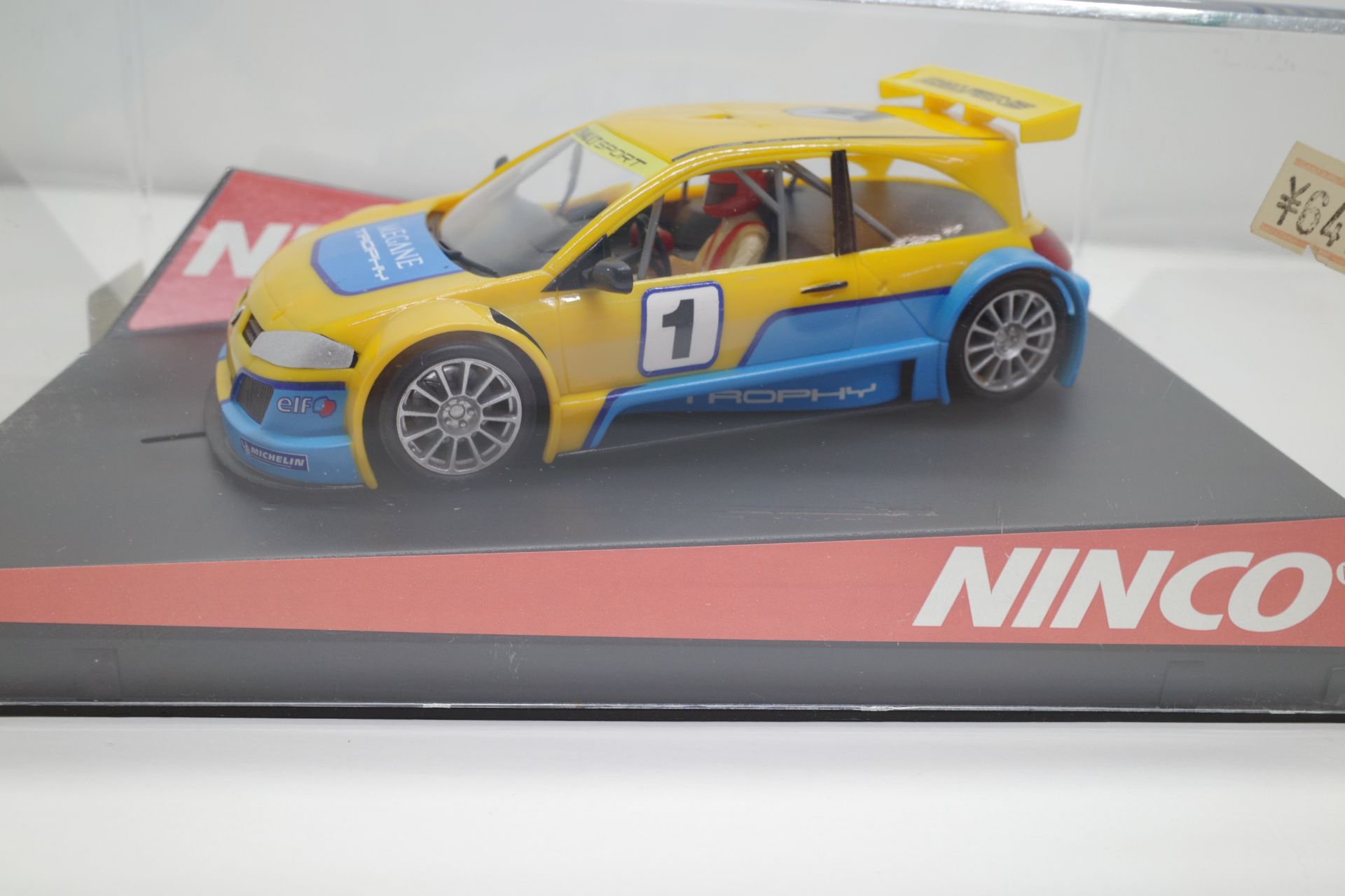 NINCO 1/32 ニンコ Renault MEGANE ルノー メガーヌ スロットカー