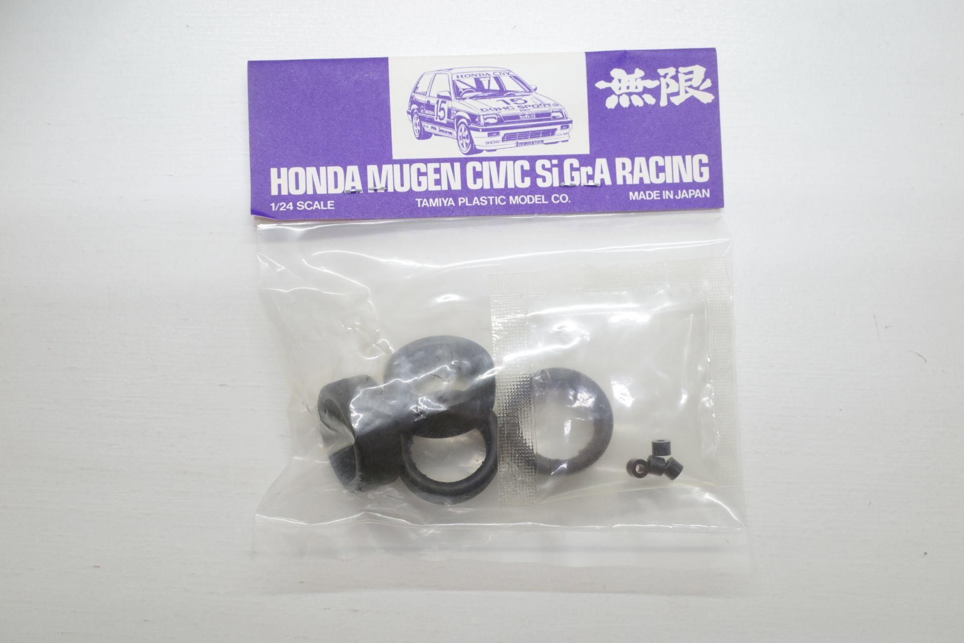 1/24 タミヤ ホンダ MUGEN CIVIC Si Gr.A おまけ付き 製作記 1/24 タミヤ ホンダ 無限シビック Si Gr.Aレーシング (1