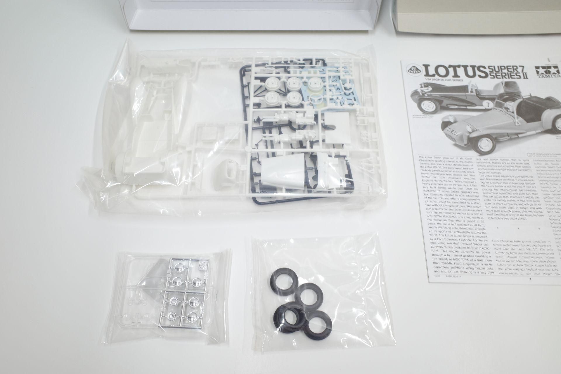 タミヤ 1/24 ロータス スーパー7 シリーズⅡ 24046 LOTUS SUPER7 タミヤ 1/24 ロータス スーパー7 シリーズⅡ 24046 LOTUS SUPER7