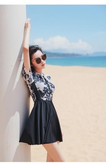 水着 ワンピース水着 シースルー 花柄 フレアスカート ブラック 水着 ワンピース水着 花柄 シースルー フレアスカート