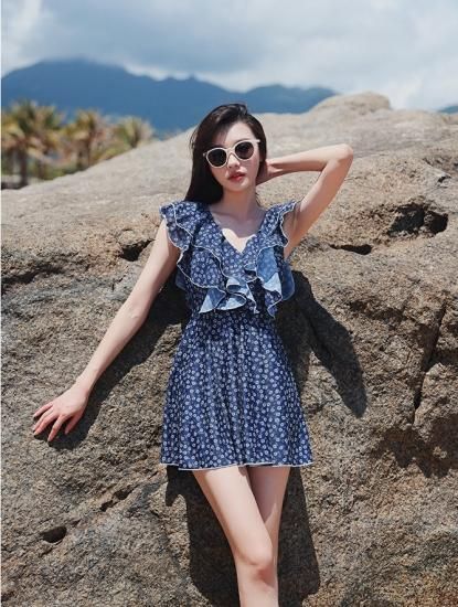 Seafolly シーフォリー 水着 ワンピース Vネック 花柄 v Seafolly(シーフォリー) ワンピース水着(レディース) - 海外