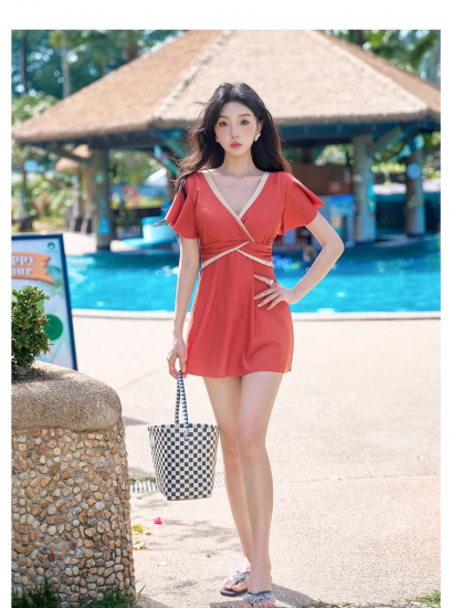 水着 ワンピース水着 大人シンプル Vネック フレアスカート レッド