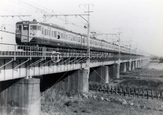 平塚 茅ヶ崎 普通電車 昭和55 1980 神戸フォトミュージアム 平塚 茅ヶ崎 普通電車 昭和55 1980 神戸フォトミュージアム
