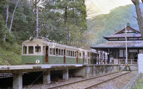 京福電気鉄道 叡山電鉄 鞍馬線 鞍馬駅 デナ21形 - 神戸フォト 京福電気鉄道 叡山電鉄 鞍馬線 鞍馬駅 デナ21形 - 神戸フォト