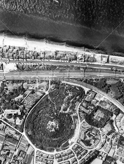 五色塚古墳 小壺古墳垂直写真 1964.5 - 神戸フォトミュージアム 五色塚古墳 小壺古墳垂直写真 1964.5 - 神戸フォトミュージアム