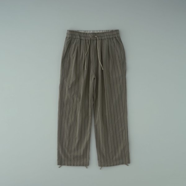 <img class='new_mark_img1' src='https://img.shop-pro.jp/img/new/icons1.gif' style='border:none;display:inline;margin:0px;padding:0px;width:auto;' />PERS PROJECT(ѡץ)/MASON EZ TROUSERS STRIPE