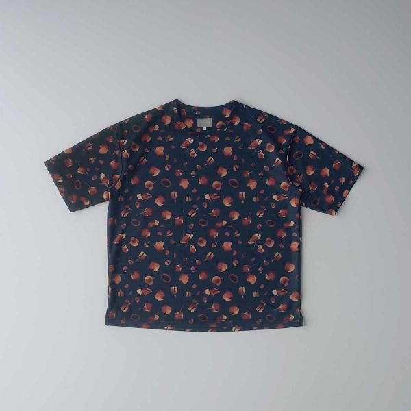 <img class='new_mark_img1' src='https://img.shop-pro.jp/img/new/icons1.gif' style='border:none;display:inline;margin:0px;padding:0px;width:auto;' />CURLY(꡼)/TRICOT PRINT TEE -sunset droplets-