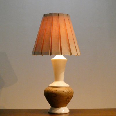 Vintage Table Lamp / Potterly Vase