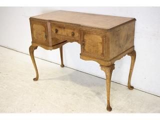 クイーンアン様式のアンティーク家具|1660年~1720年の英国 クイーンアン様式のアンティーク家具|1660年~1720年の英国