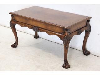 アンティーク家具 通販 1920年代 イギリス製 ウォルナット センターテーブル ソファテーブル ローテーブル フレンチテイスト エレガント 〈商品番号 st-7〉