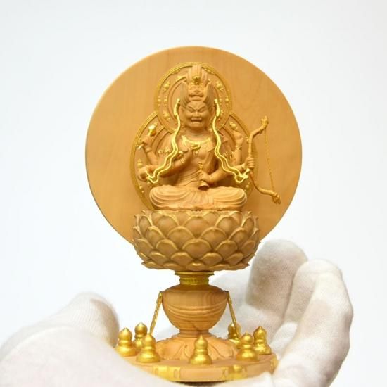 木製仏像 「愛染明王像」（高さ約24cm）