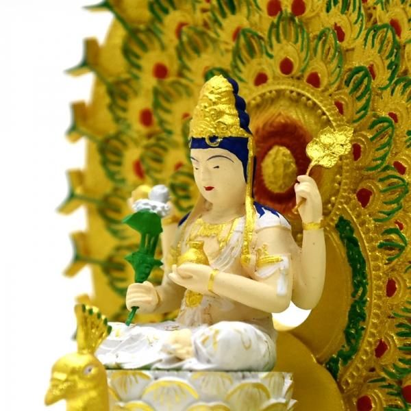 【修縁堂】 木製 珍品 一式 仏教工芸品 供養品 孔雀明王 修縁堂】 木製 珍品 一式 仏教工芸品 供養品 孔雀明王 - メルカリ