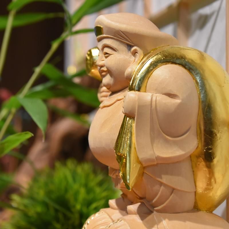 【セール中・新品】 韋駄天　荒彫り　総檜　台付　総高さ約46.5㎝　仏像　檜 楽天市場】木彫り 仏像 韋駄天 立像 高さ32cm 榧製 [Ryusho