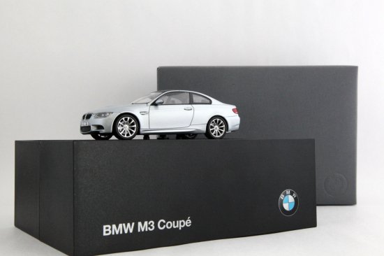 1/43 BMW特注 BMW M3 (E92) Coupe Silverstone Metallic