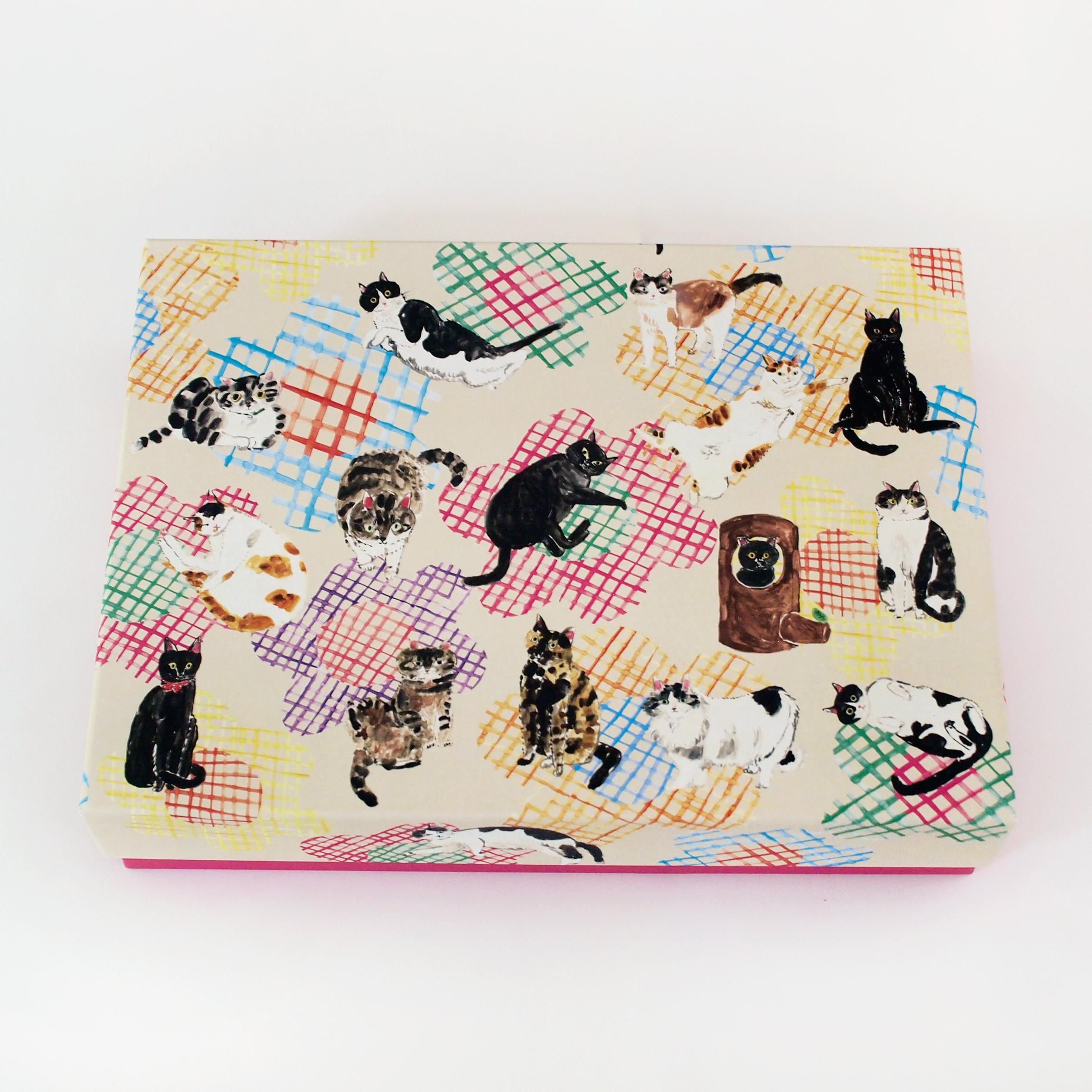 猫博vol.10「チェックの花と猫」の貼り箱（A5サイズ