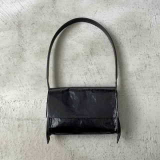 Zilla<br> MINI SHOULDER BAG / NIGHT BLUE<img class='new_mark_img2' src='https://img.shop-pro.jp/img/new/icons64.gif' style='border:none;display:inline;margin:0px;padding:0px;width:auto;' />