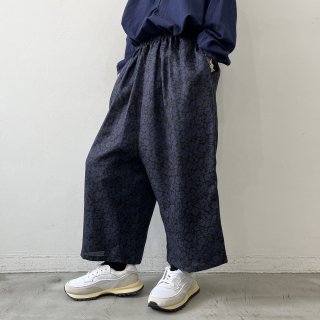 R&D.M.Co- WILD BERRY GUM PANTS / Navy<img class='new_mark_img2' src='https://img.shop-pro.jp/img/new/icons64.gif' style='border:none;display:inline;margin:0px;padding:0px;width:auto;' />