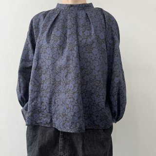 R&D.M.Co- WILD BERRY BACK BUTTON SMOCK / Navy<img class='new_mark_img2' src='https://img.shop-pro.jp/img/new/icons64.gif' style='border:none;display:inline;margin:0px;padding:0px;width:auto;' />