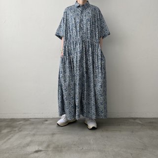 TOUJOURS <br> Short Sleeve  Classic Gathered Dress <br>(LIBERTY PETIT FLOWER PRINT )<img class='new_mark_img2' src='https://img.shop-pro.jp/img/new/icons64.gif' style='border:none;display:inline;margin:0px;padding:0px;width:auto;' />