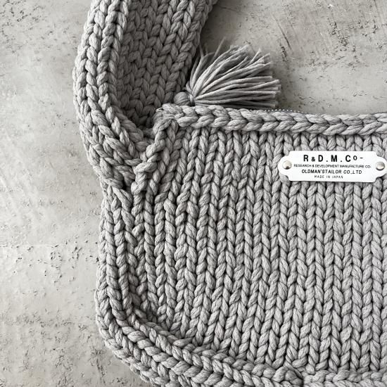 R&D.M.Co- LILIAN YARN HAND KNIT BODY BAG / Gray - +ING MARKET R&D.M.Co- LILIAN YARN HAND KNIT BODY BAG / Gray - +ING MARKET