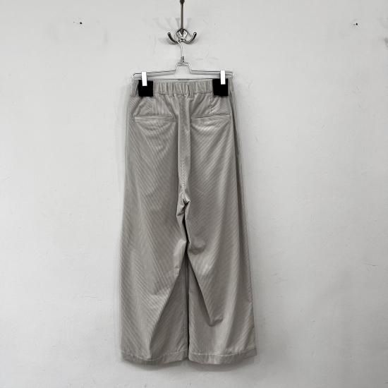 TOUJOURS 2インプリーツショーツ TOUJOURS 2インプリーツショーツ – 日々と旅 hutte