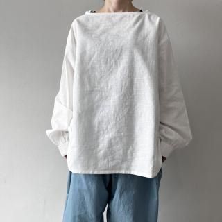 Yarmo "THE UNIFORM SMOCK / White<img class='new_mark_img2' src='https://img.shop-pro.jp/img/new/icons64.gif' style='border:none;display:inline;margin:0px;padding:0px;width:auto;' />