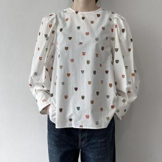 R&D.M.Co- <br>  COAT OF ARMS PUFF SLEEVE BLOUSE