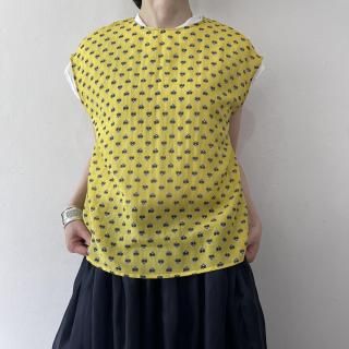 R&D.M.Co-<br> VOILET BACK BUTTON NO SLEEVE BLOUSE / Spring<img class='new_mark_img2' src='https://img.shop-pro.jp/img/new/icons64.gif' style='border:none;display:inline;margin:0px;padding:0px;width:auto;' />