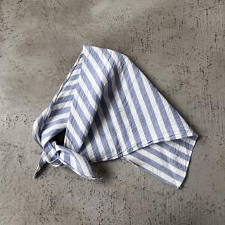 R&D.M.Co-<br>FOOTBALL STRIPE TRIANGLE SCARF<img class='new_mark_img2' src='https://img.shop-pro.jp/img/new/icons64.gif' style='border:none;display:inline;margin:0px;padding:0px;width:auto;' />