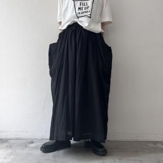 R&D.M.Co- <br> GARMENT DYE LAWN WRINKLE POCKET SKIRT / Black<img class='new_mark_img2' src='https://img.shop-pro.jp/img/new/icons64.gif' style='border:none;display:inline;margin:0px;padding:0px;width:auto;' />