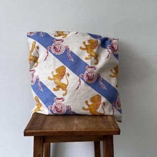 R&D.M.Co-<br> COTTON LAWN ROYAL LION CUSHION COVER