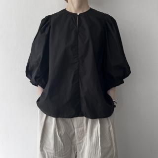 R&D.M.Co- <br> GARMENT DYE TYPEWRITER BIG BALLOON SLEEVE BLOUSE / Black
