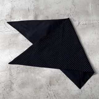 TOUJOURS Triangle Scarf<img class='new_mark_img2' src='https://img.shop-pro.jp/img/new/icons64.gif' style='border:none;display:inline;margin:0px;padding:0px;width:auto;' />